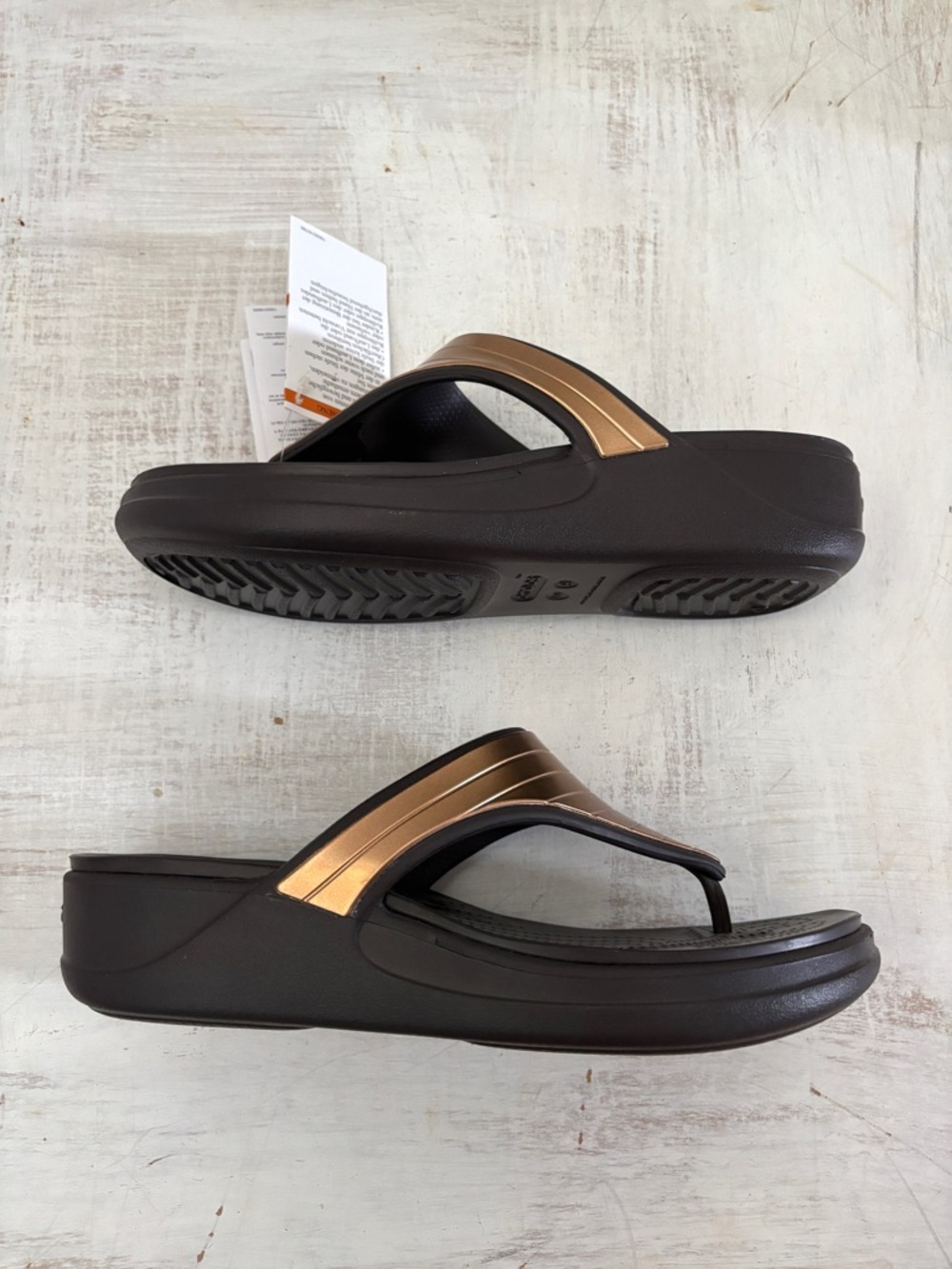 NWT Crocs Monterey Diamante Wedge Brown Metallic Flip Flops Sandals 9 - Picture 7 of 11